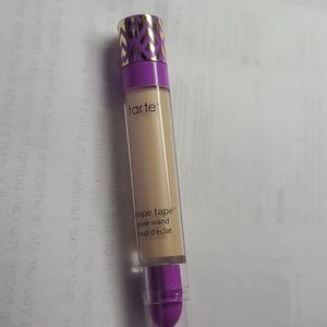 Shape tape wand light